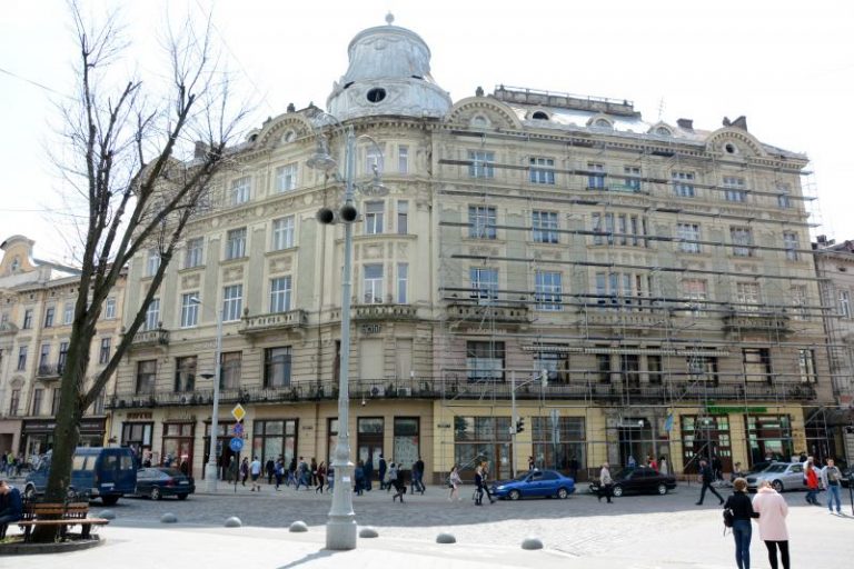 Громадська організація мера Андрія Садового отримала приміщення в центрі Львова