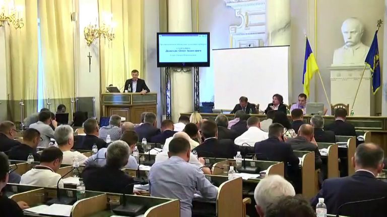 Депутати Львівської облради зібрались на першу сесію з початку повномасштабної війни