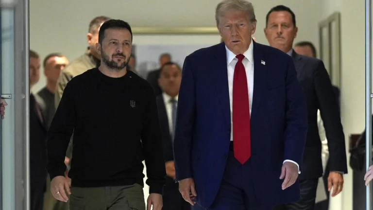 Зеленський привітав Трампа з перемогою