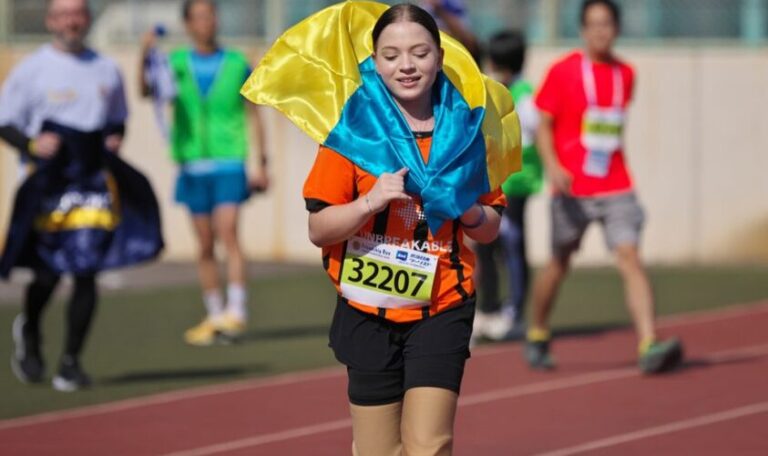 Яна Степаненко пробігла 5-кілометрову дистанцію на марафоні в Токіо Яна Степаненко пробігла 5-кілометрову дистанцію на марафоні в Токіо