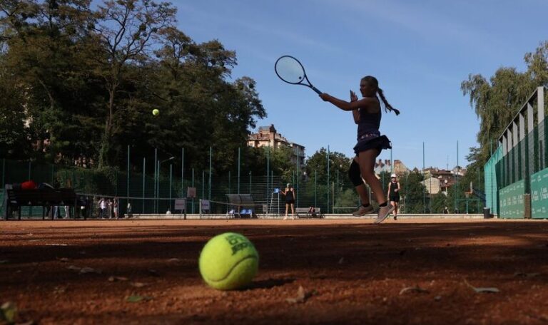 У Львові визначили 22 локації під тенісні корти У Львові визначили 22 локації під тенісні корти