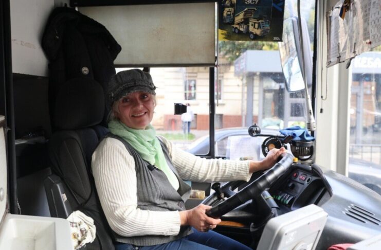 5190755199315212494-4a703007