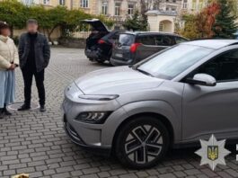 У Львові 87-річний водій наїхав на трирічного хлопчика