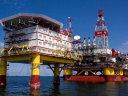 Дрони СБУ втретє за тиждень ударили по нафтовидобувних платформах росіян у Каспії