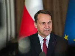 Радослав Сікорський відправив Маска на Марс