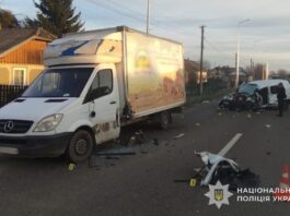 На Львівщині в ДТП загинув водій мінівена
