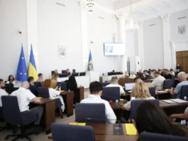 Львову до кінця року не вистачить грошей на зарплати вчителям