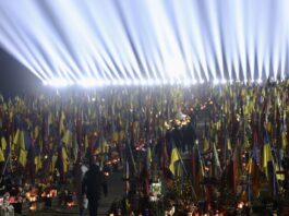 У Львові над могилами українських захисників у небо запустять промені пам’яті