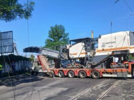 Великогабаритний автомобіль обірвав контактну мережу на вул. Шевченка