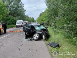 У Шептицькому зіткнулися авто: одна з водійок загинула на місці події