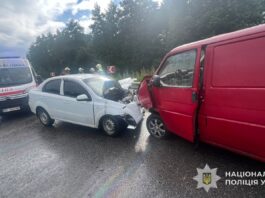 У Жидачеві зіткнулися ЗАЗ і мікроавтобус: загинула жінка