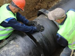 На вул. Мазепи пошкоджено гідрант: кілька вулиць Шевченківського району без водопостачання