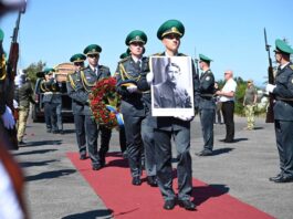 Прах Євгена Коновальця доправили в Україну