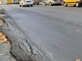 На вул. Зеленій чотири дні ремонтуватимуть дорогу