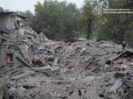 Вранці Запоріжжя знову зазнало атаки: 20 загиблих, серед них троє дітей